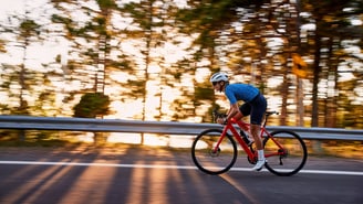 Velo TREK Speed on Street